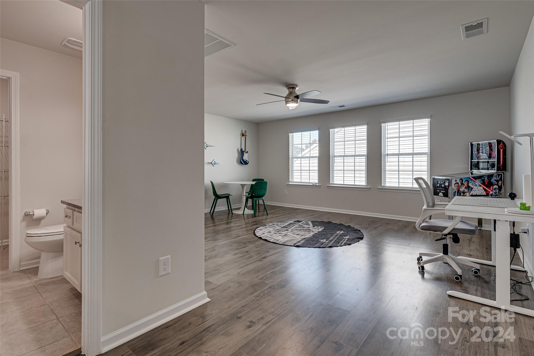 Chateau - Residential