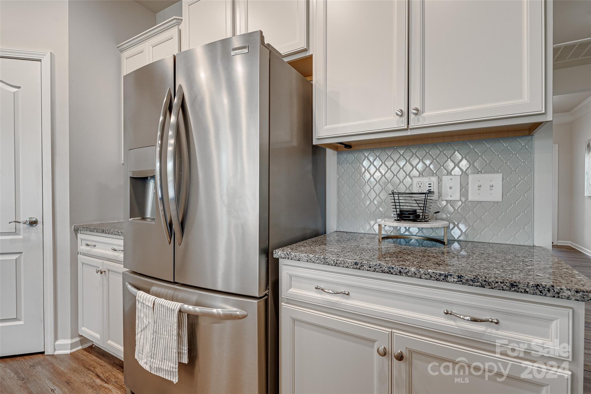 Chateau - Residential