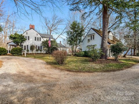 A home in Rutherfordton