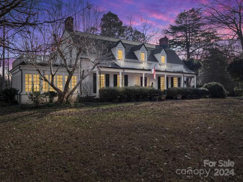 A home in Rutherfordton