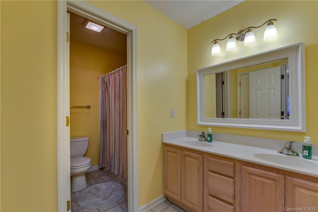 Livingston Farms - Residential