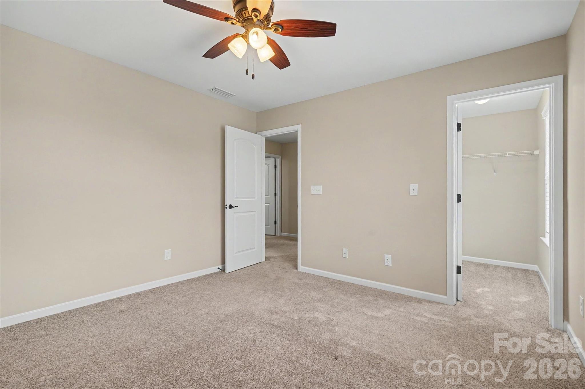 Ellis Pond - Residential