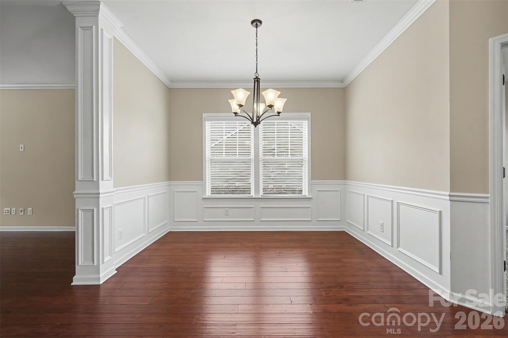Ellis Pond - Residential