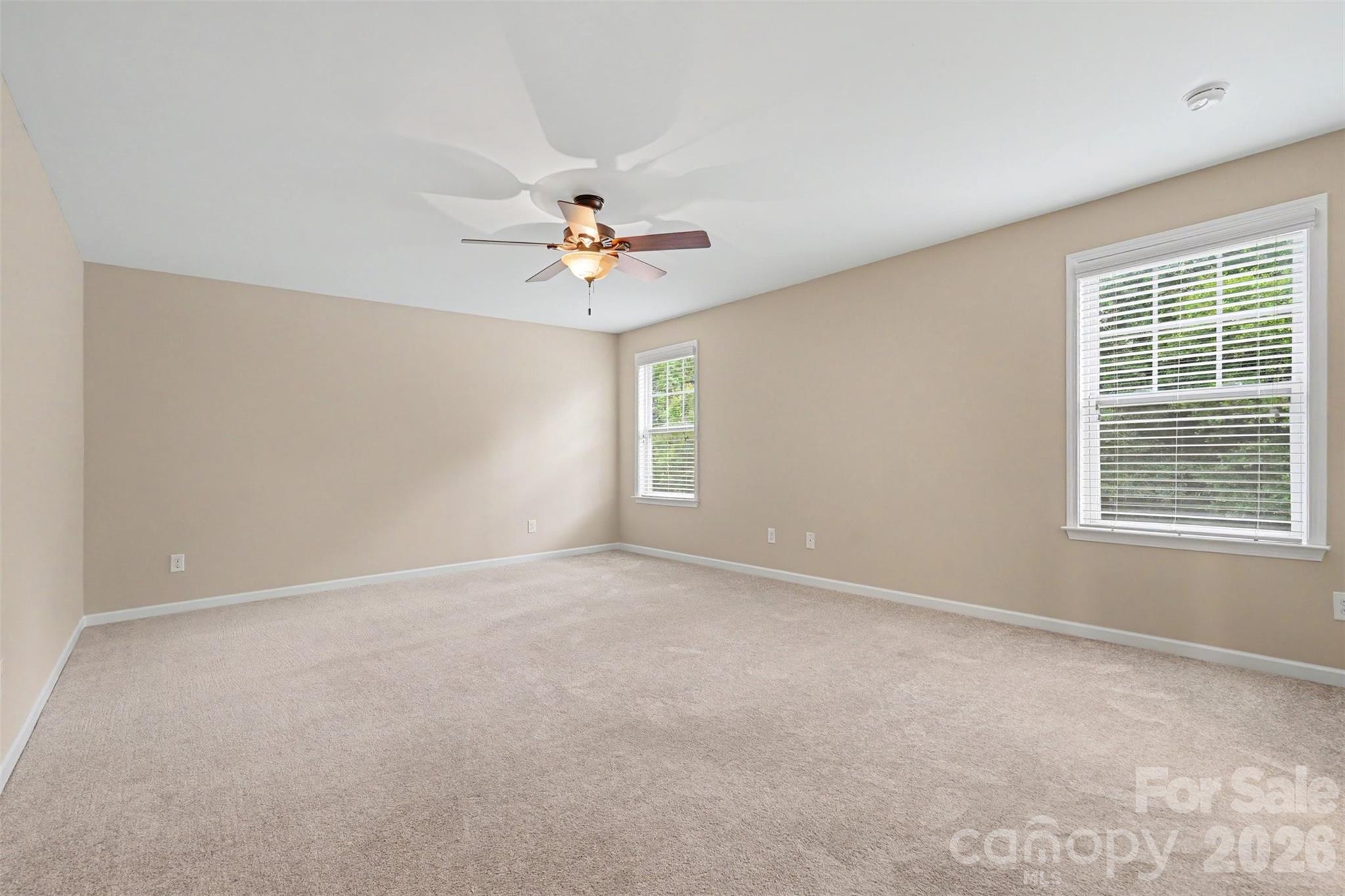 Ellis Pond - Residential