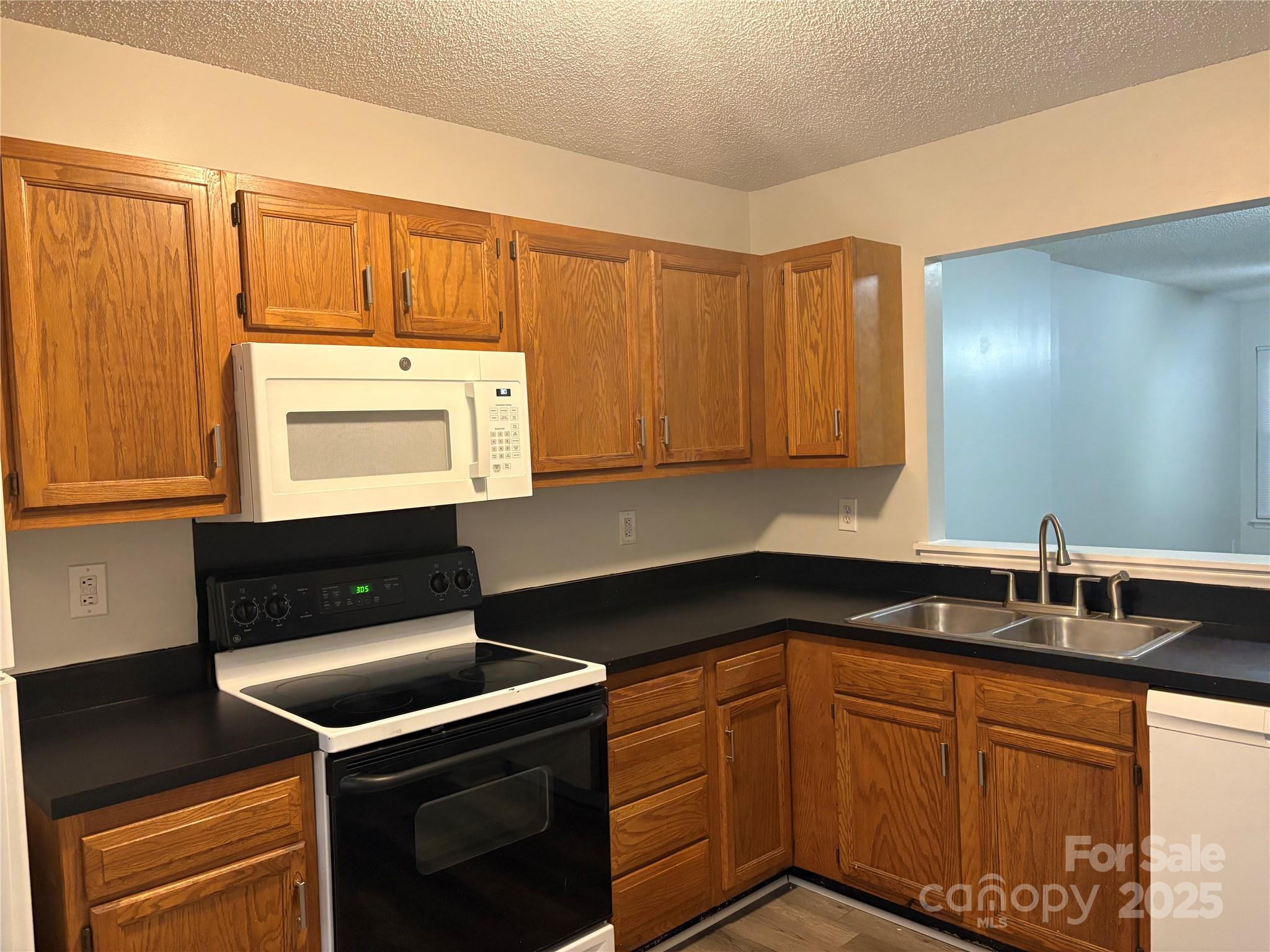 6410 Windsor Gate Lane