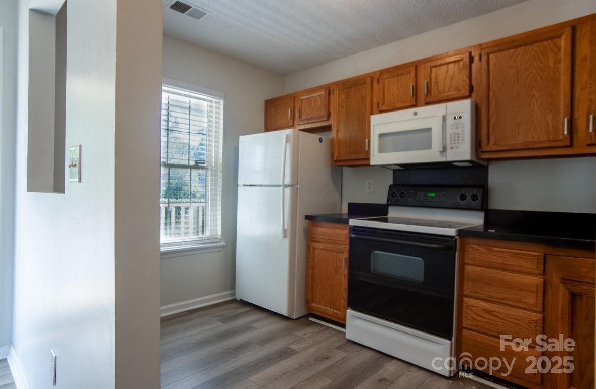 6410 Windsor Gate Lane