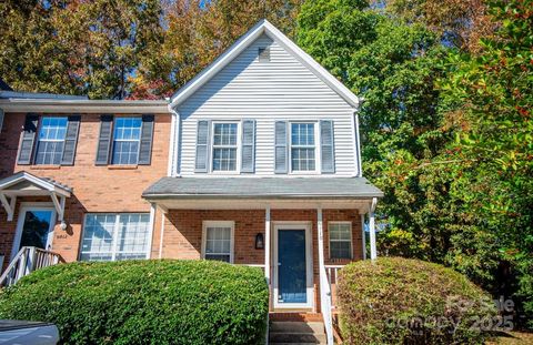 6410 Windsor Gate Lane Charlotte NC 28215