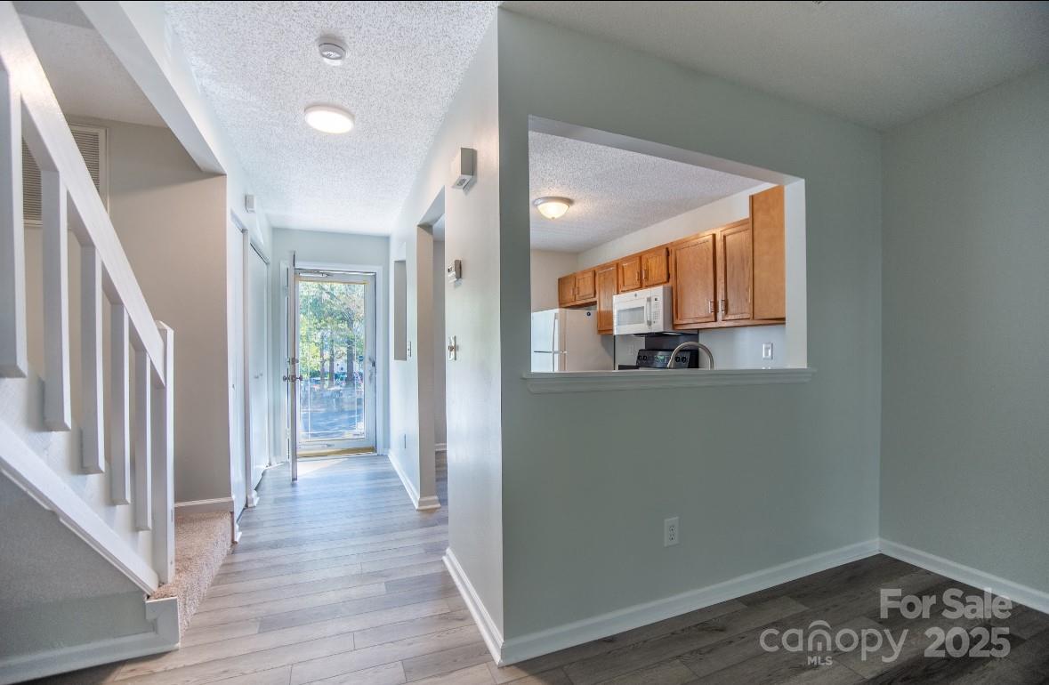 6410 Windsor Gate Lane