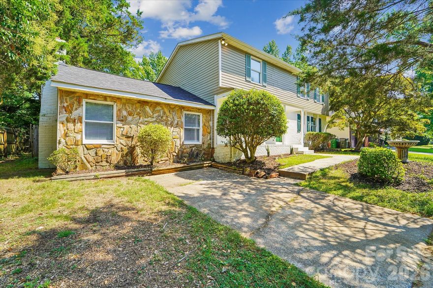 One of the best locations in Charlotte!! Experience the ease of city living in this beautifully updated 4-bedroom, 3-bathroom home, ideally situated just off Sardis Road. Only minutes from SouthPark and Cotswold’s premier shopping and dining, as well as the scenic McAlpine Greenway, this home offers both convenience and lifestyle.
Inside, a thoughtfully designed open floor plan seamlessly connects the kitchen, dining, and family room, creating a warm and inviting space perfect for everyday living and entertaining. The updated kitchen features modern appliances, ample counter space, and abundant natural light.
Step outside to a spacious deck, ideal for hosting gatherings or enjoying quiet evenings. With its desirable location, stylish updates, and functional layout, this home presents a wonderful opportunity for both comfortable living and long-term value.