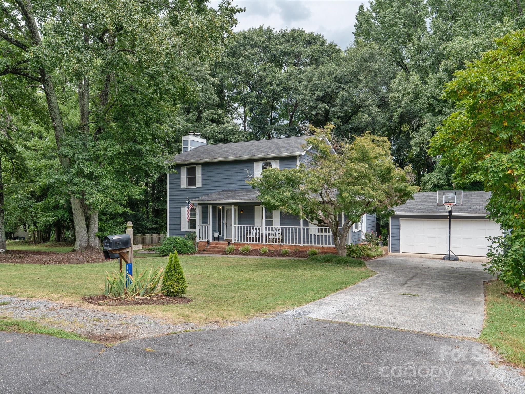 Willowbrook - Residential