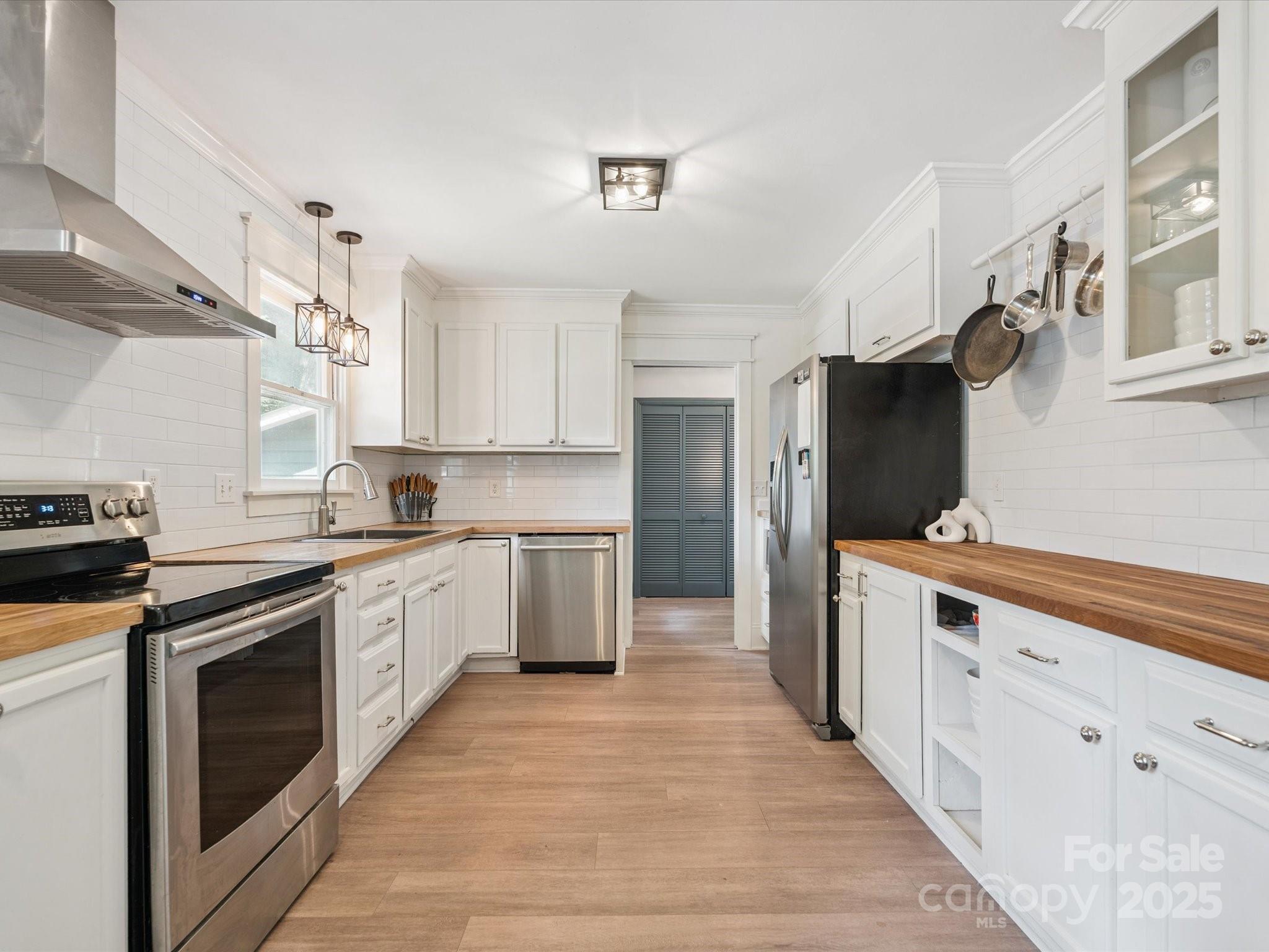 Willowbrook - Residential