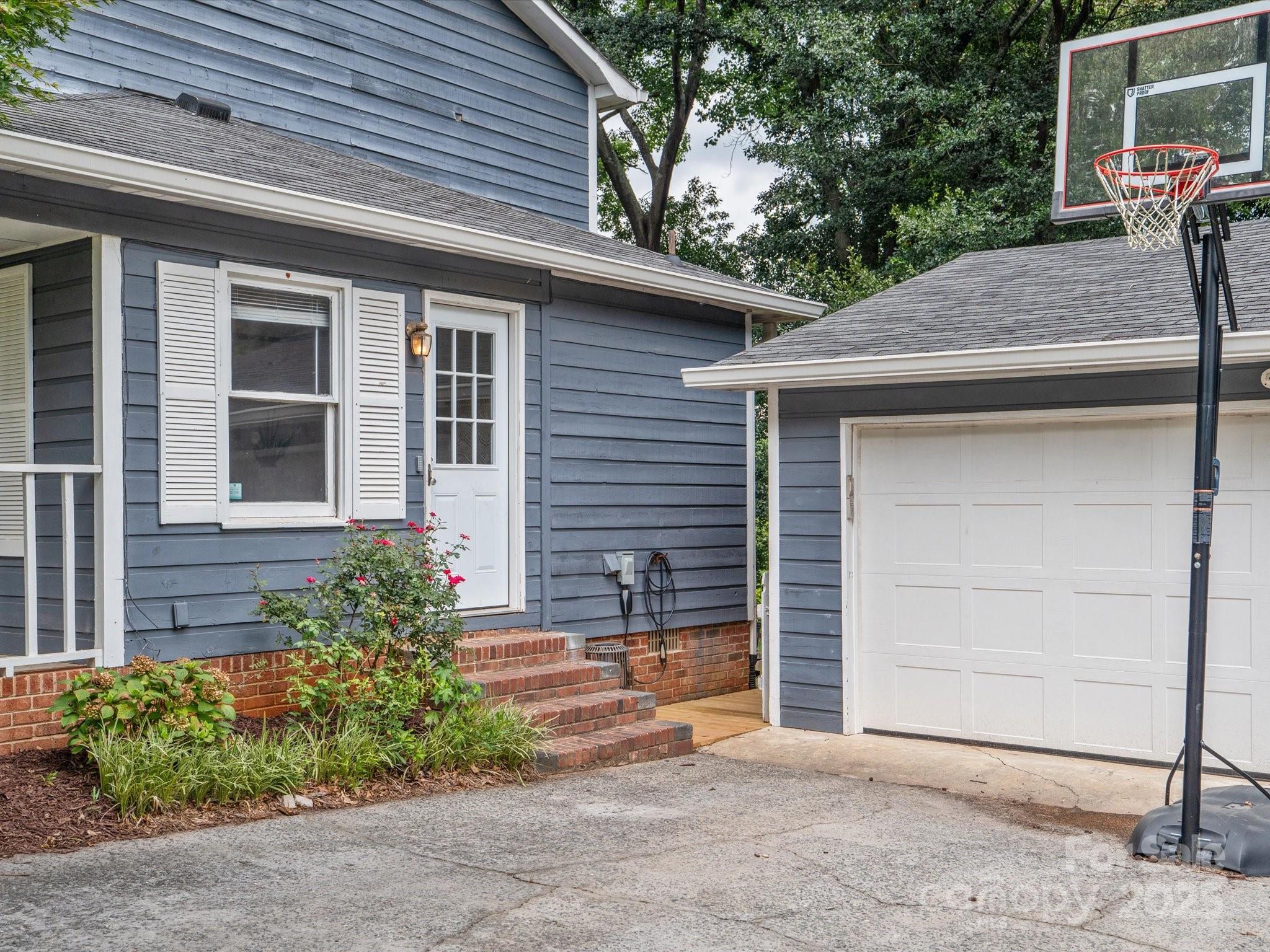 Willowbrook - Residential