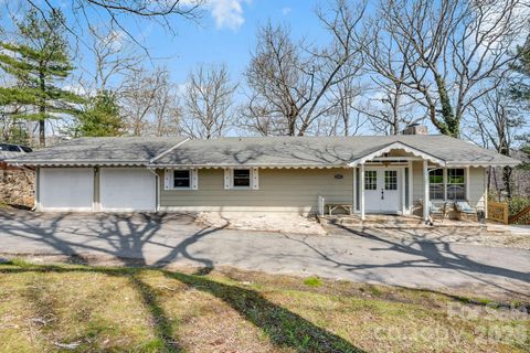 Photo of 2203 Swiss Pine Lake Drive, Spruce Pine, NC 28777 (MLS # 4362111)