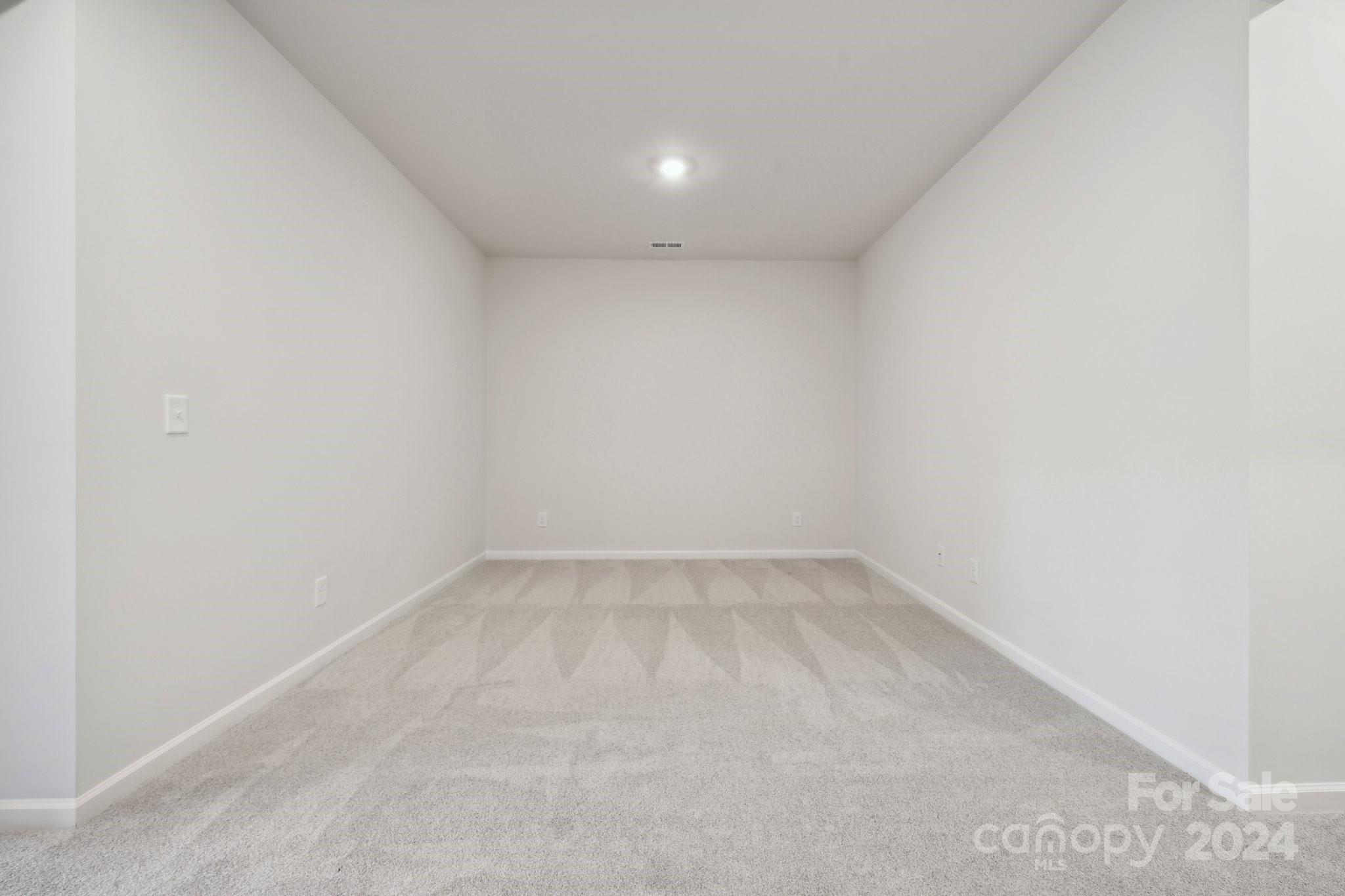 The Ridge at Sugar Creek - Residential