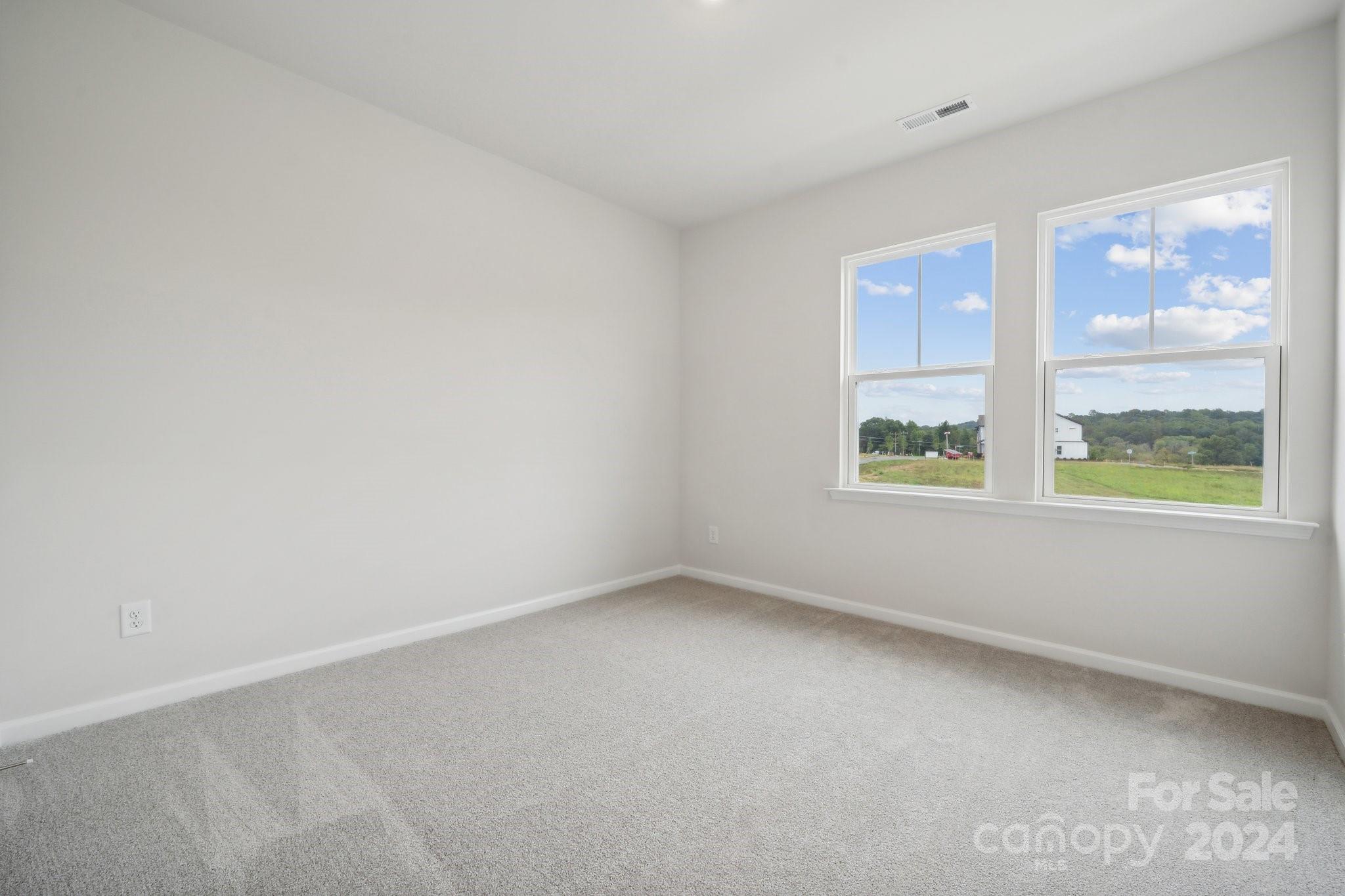 The Ridge at Sugar Creek - Residential