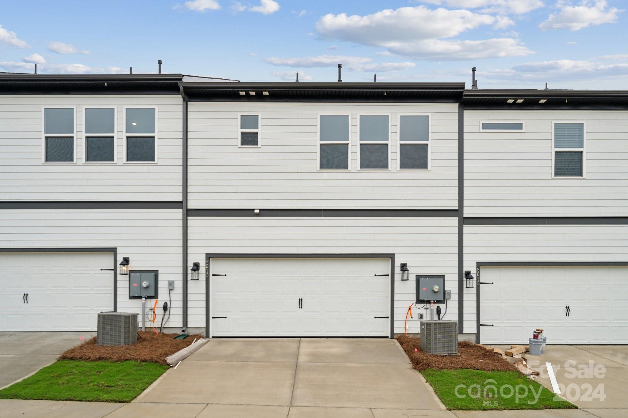 The Ridge at Sugar Creek - Residential