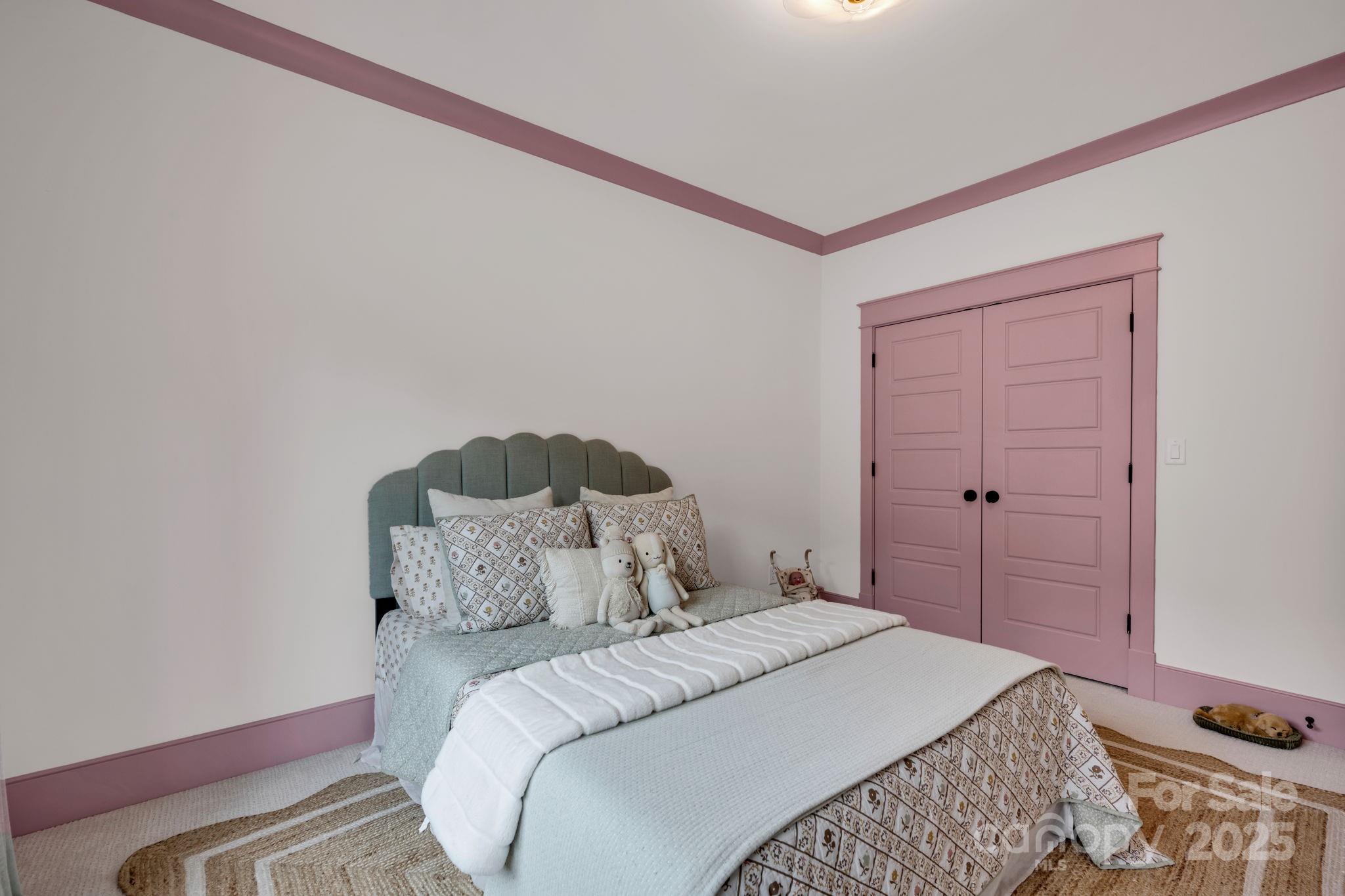 Narrow Passage - Residential