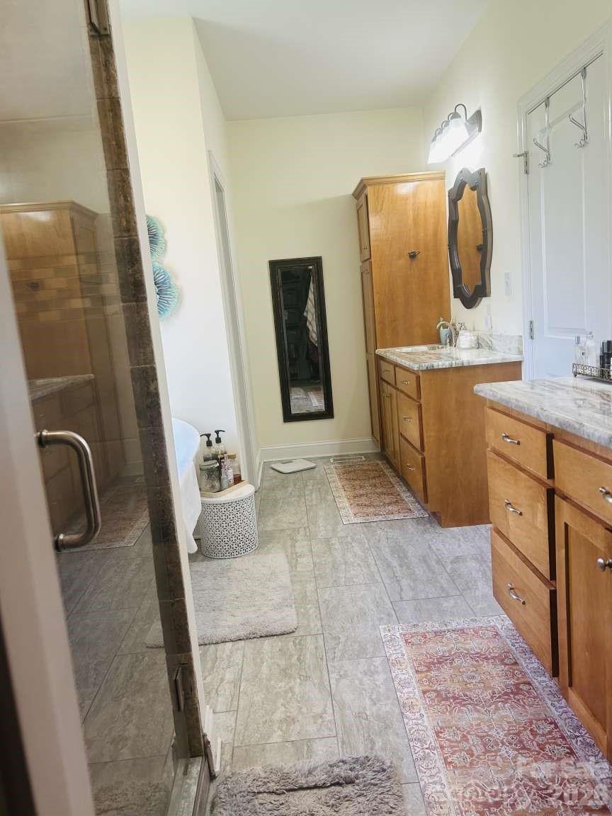 Iswa Point - Residential