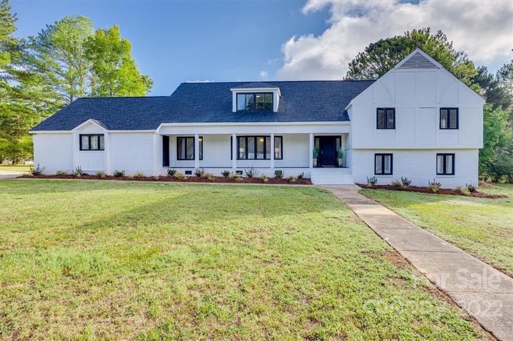 Squire Estates - Residential