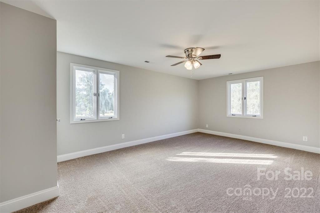 Squire Estates - Residential