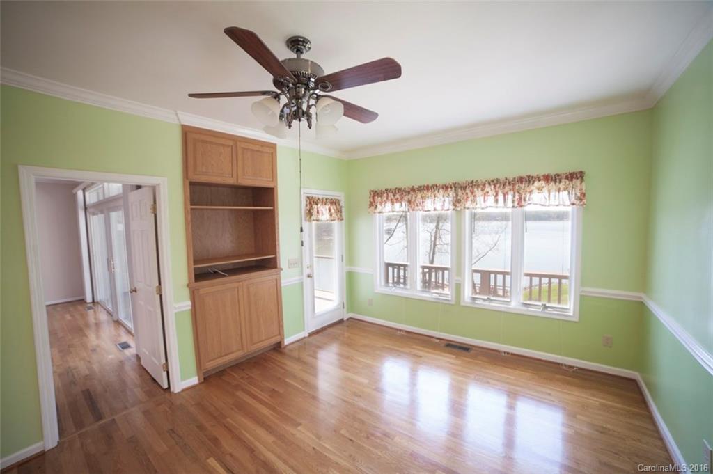 Tega Cay - Residential