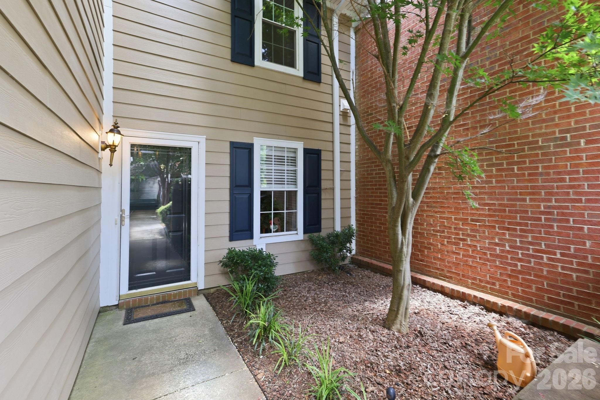 9319 S Vicksburg Park Court