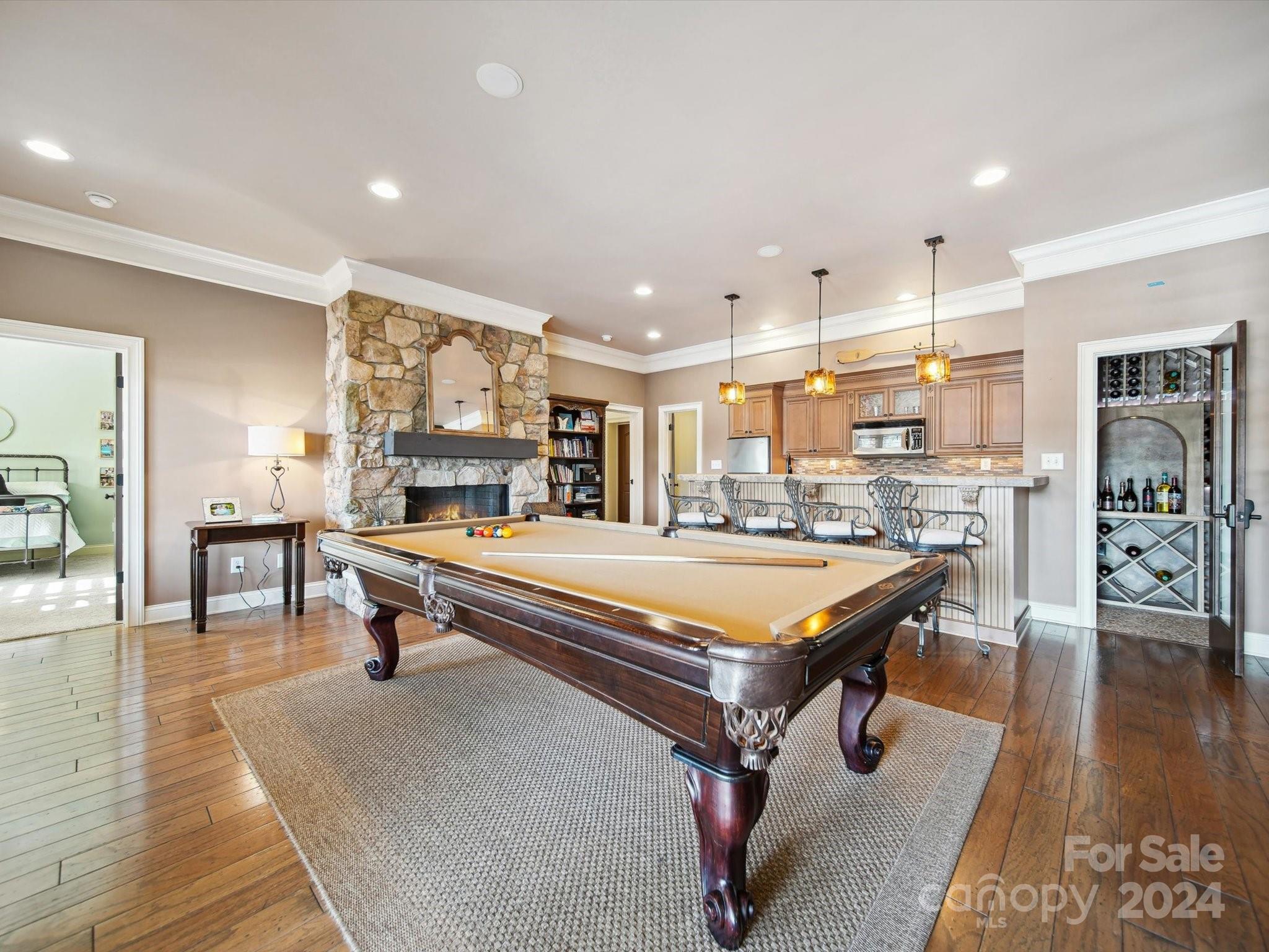 Joslin Pointe - Residential