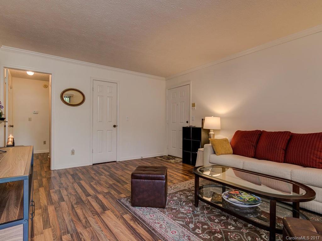 Haywood Manor - Residential