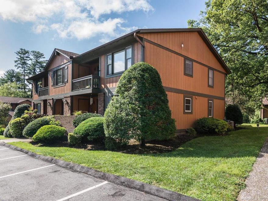 Well maintained, nicely landscaped, recent updates (see attached sheet), and convenient! 1st floor condo with parking at front door plus det gar close by. Two master beds, each with en-suite bath and walk-in closet. Stnlss steel kitchen app. Tiled front patio and private screened back porch offer plenty of outdoor living space. Nature is all around with lots of trees and a flowing creek. Home warranty inc. Enjoy maintenance free living, close to all services in HVille, I-26, and AVL amenities!