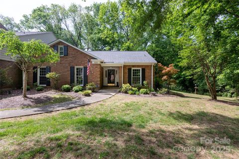 4234 Woodglen Lane Charlotte NC 28226