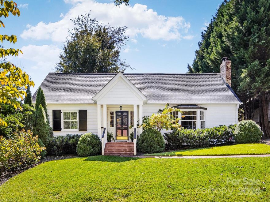 Fabulous, designer-owned home in the heart of Myers Park!