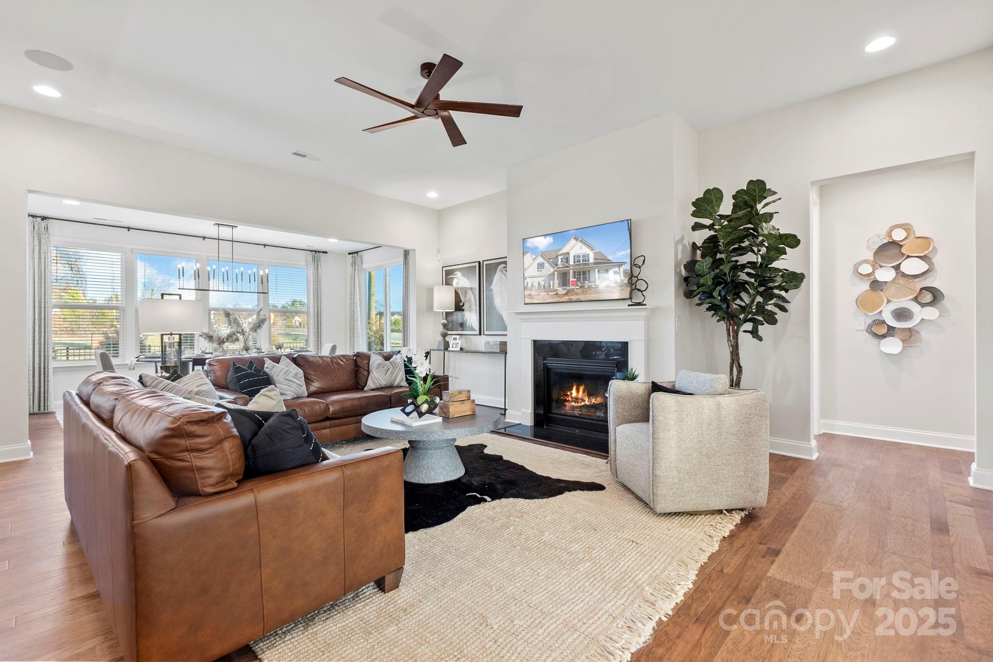 The Estates at Sugar Creek - Residential