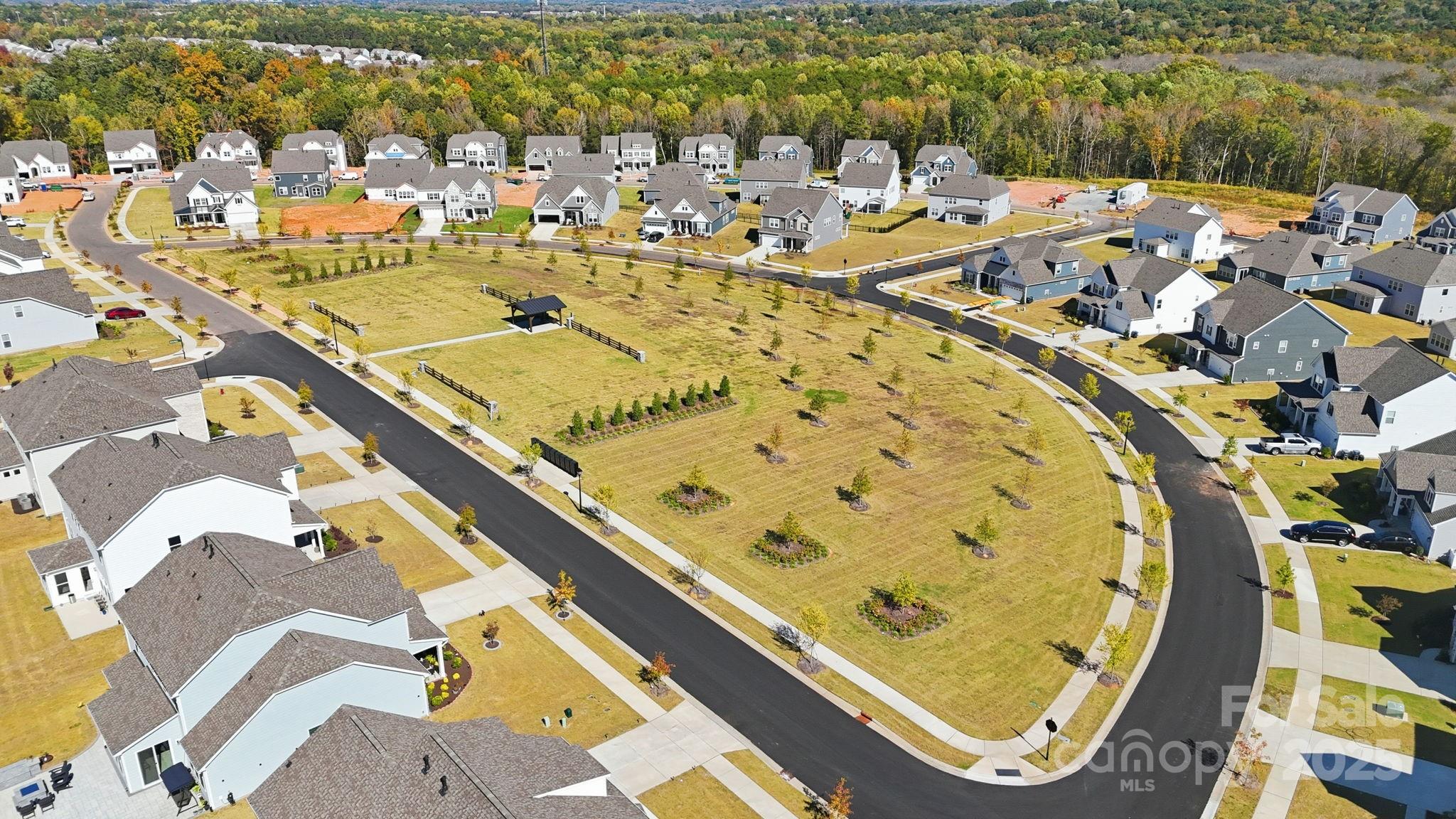 The Estates at Sugar Creek - Residential