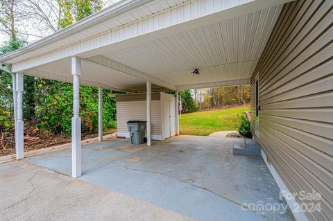 A home in Lenoir