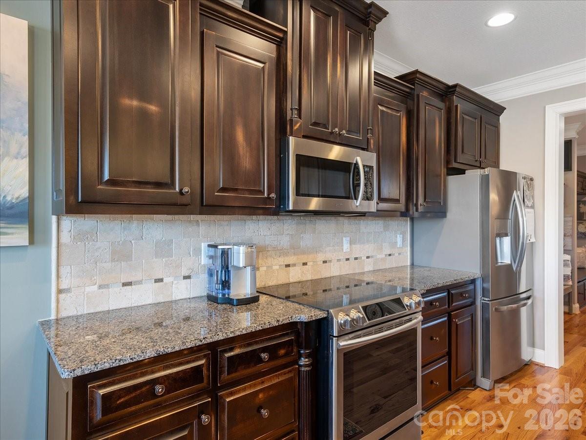 The Crossing at Cherokee National - Residential