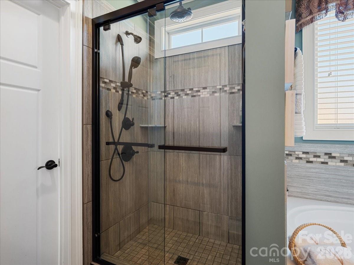 The Crossing at Cherokee National - Residential