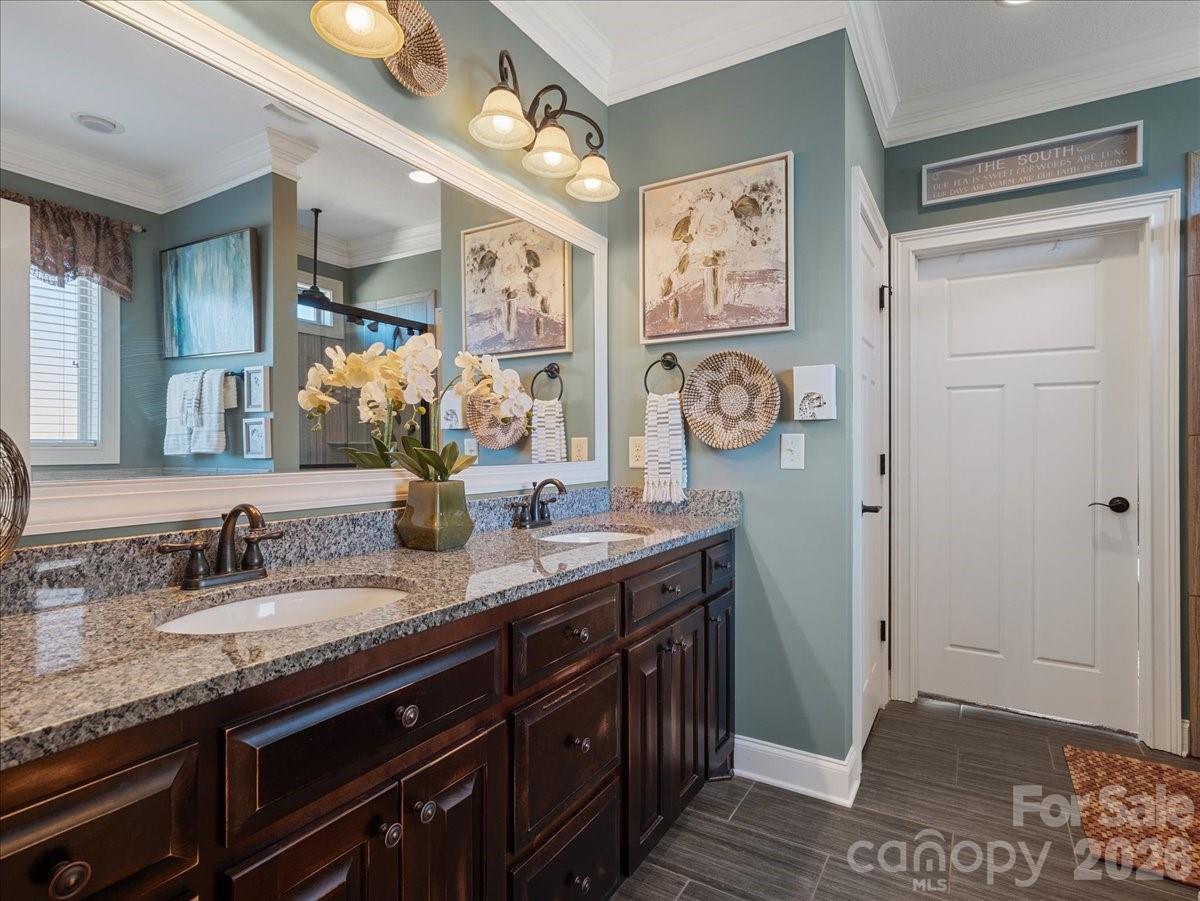 The Crossing at Cherokee National - Residential