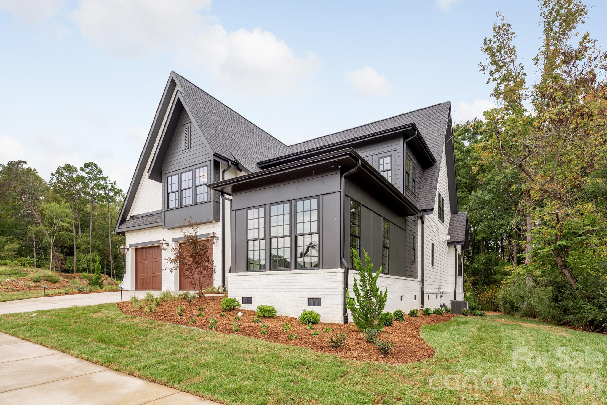 5549 Fairview Road