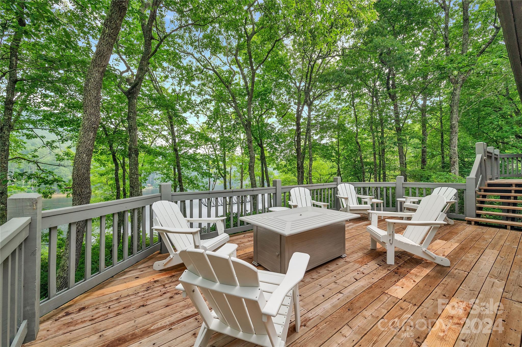 Lake Toxaway Estates - Residential