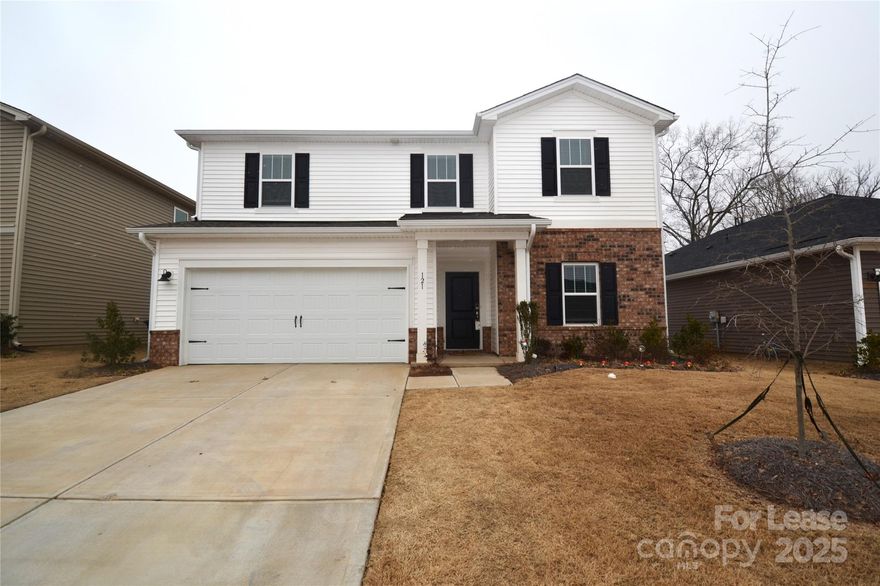 Beautiful 2-Story home with 2 Car Garage, Formal Living/Office, Spacious Open Floorplan, Kitchen with SS Appliances, Granite Counter Tops, White Cabinets, Bar Seating, Breakfast Area, Laminated hardwoods on lower level, Bedroom on Main with Full Bath, Loft, Large Master Suite, Master Bath with Dual Sinks, Large Shower, Huge Walk In-Closet, Large Laundry Room with Washer/Dryer. 2 Secondary Bedrooms Upstairs with Shared Bath with Dual Sinks and Shower/Tub Combo.