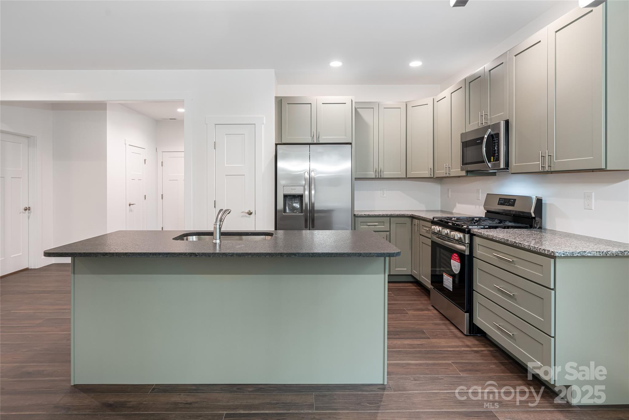 15 Myrtle Lee Cove
