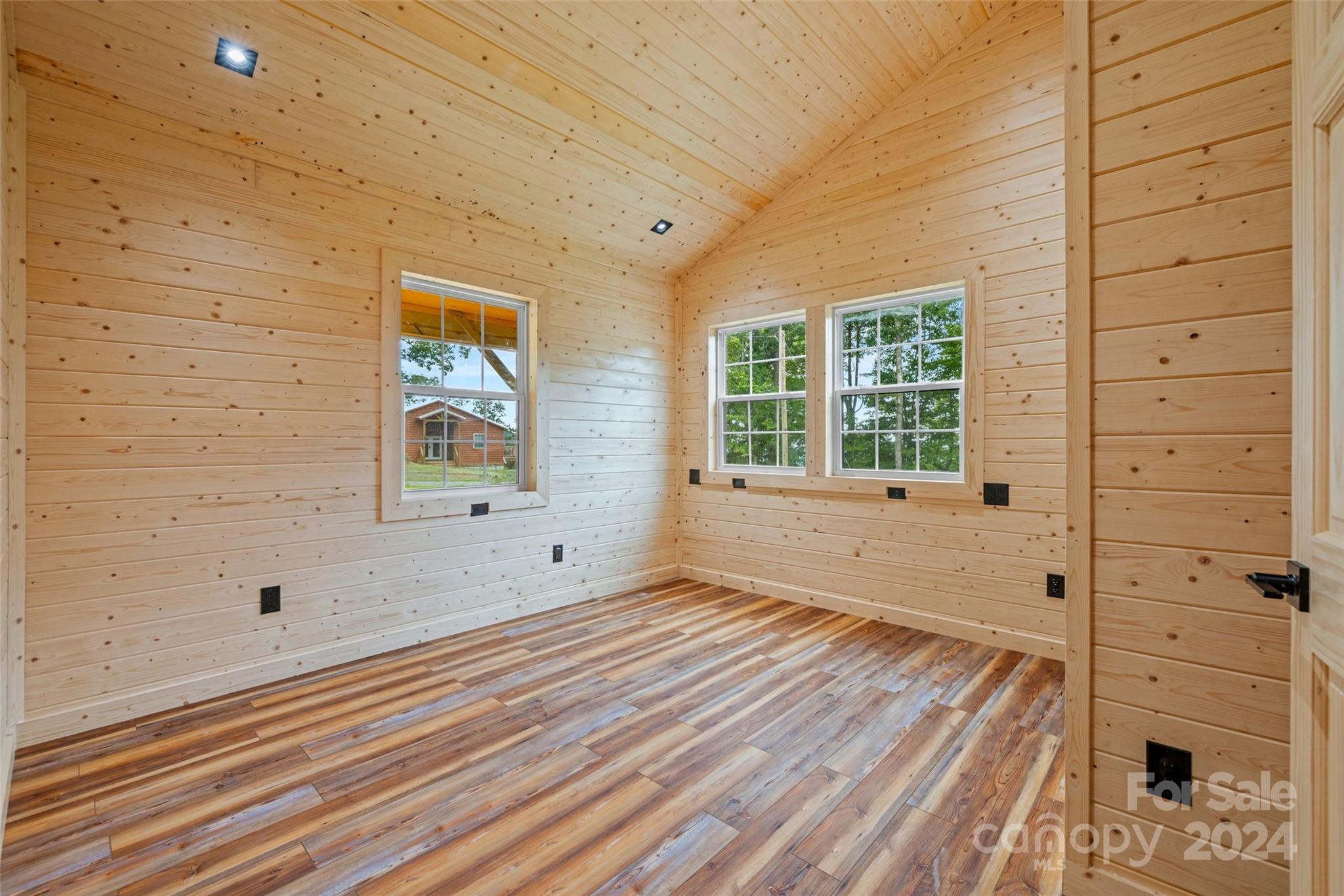 Silver Creek - Residential