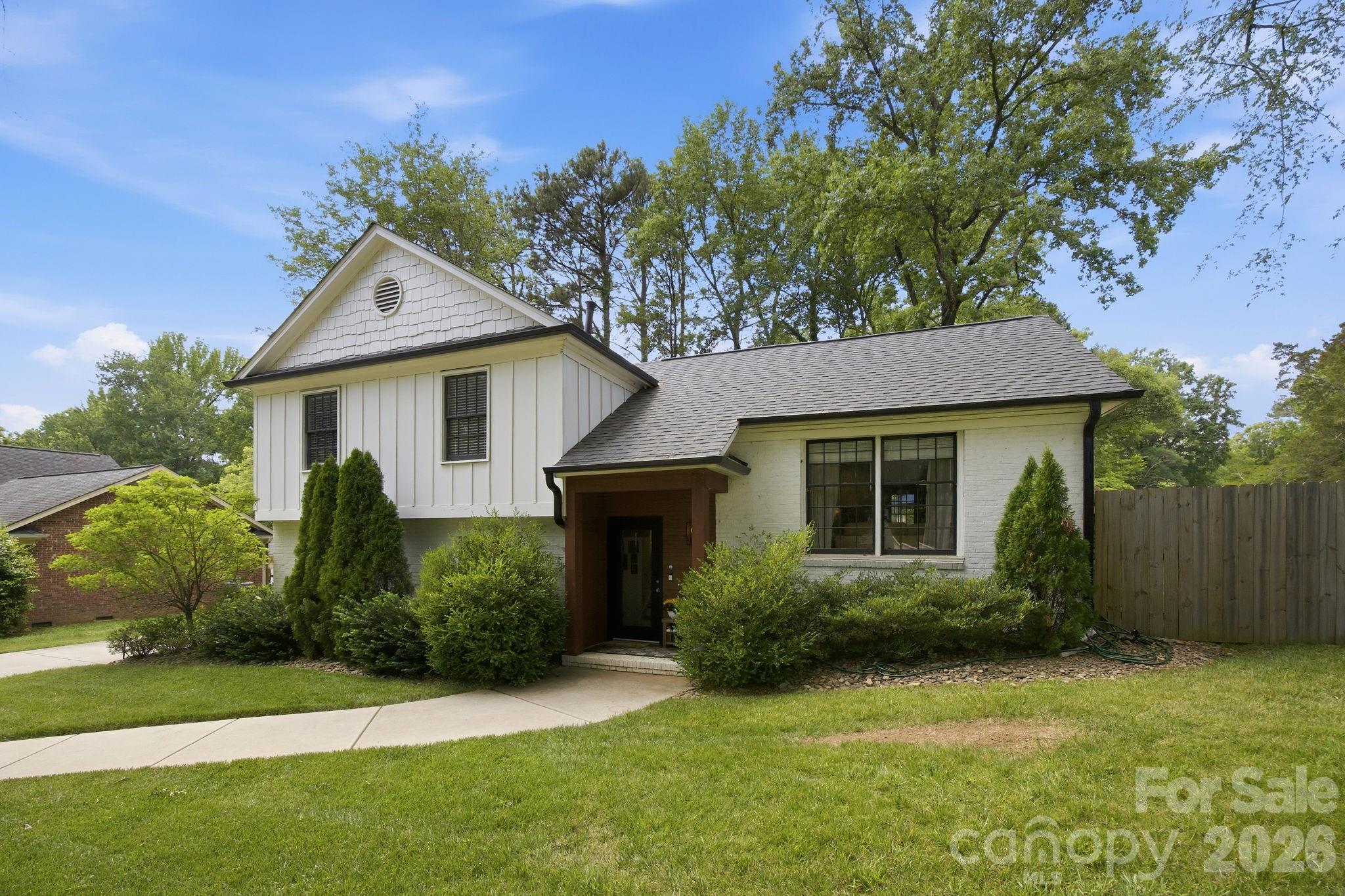 1325 Braeburn Road