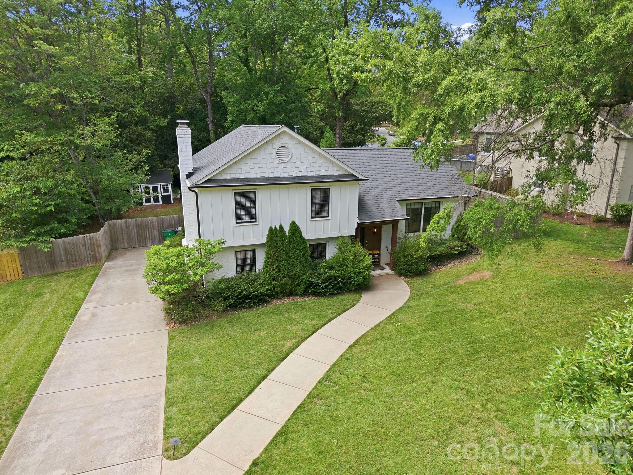 1325 Braeburn Road