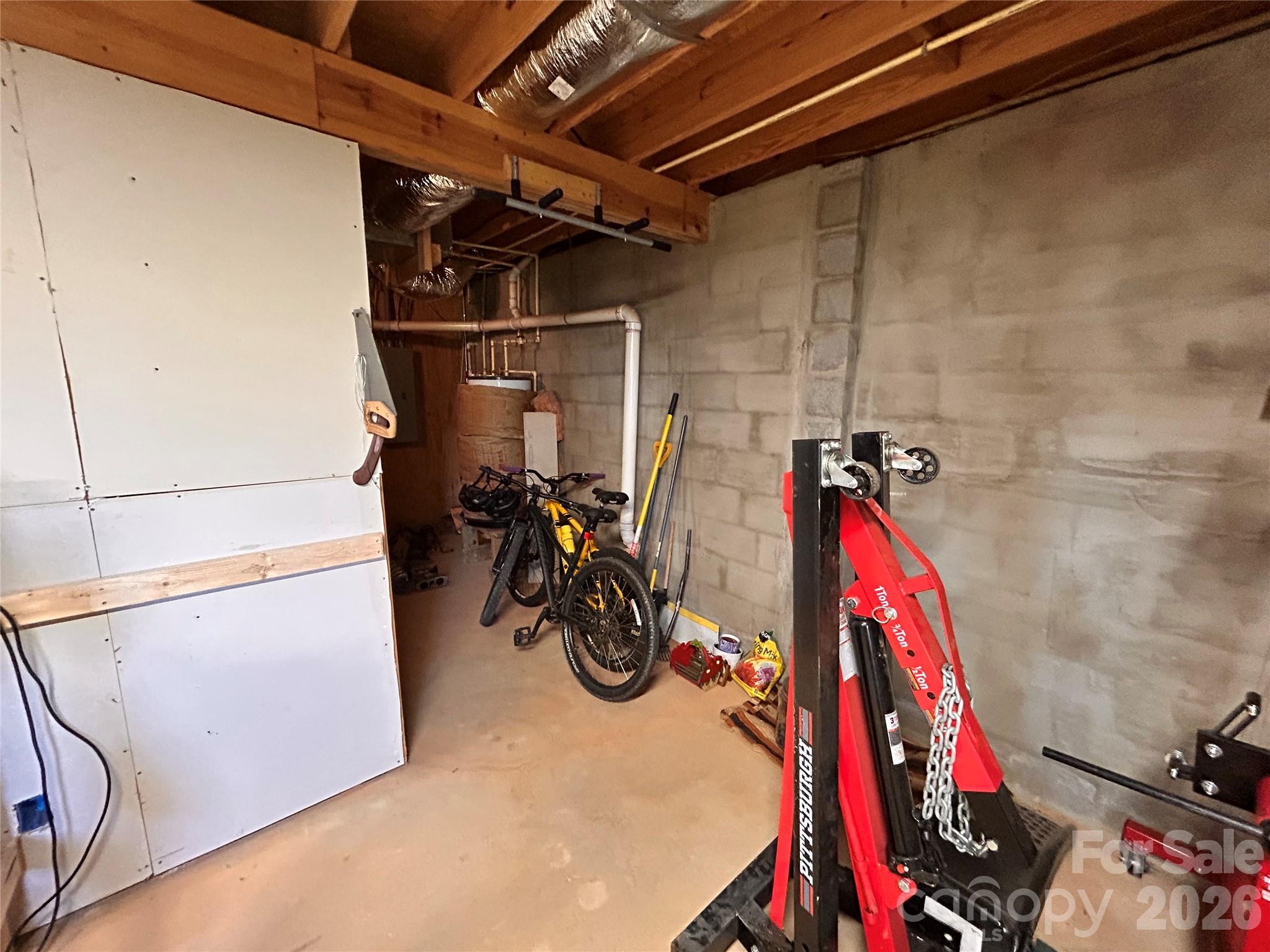 Pinnacle Mountain - Residential