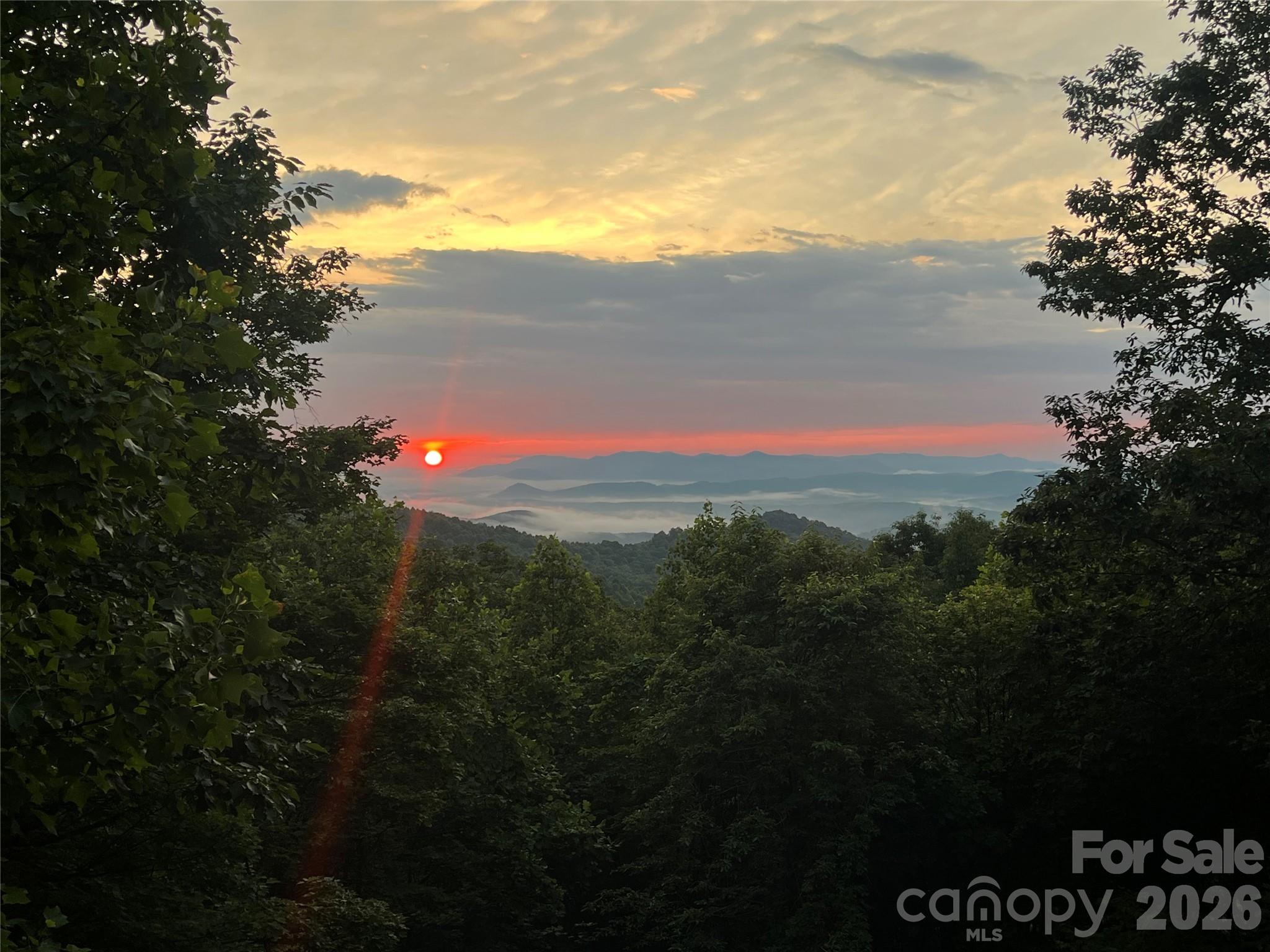 Pinnacle Mountain - Residential