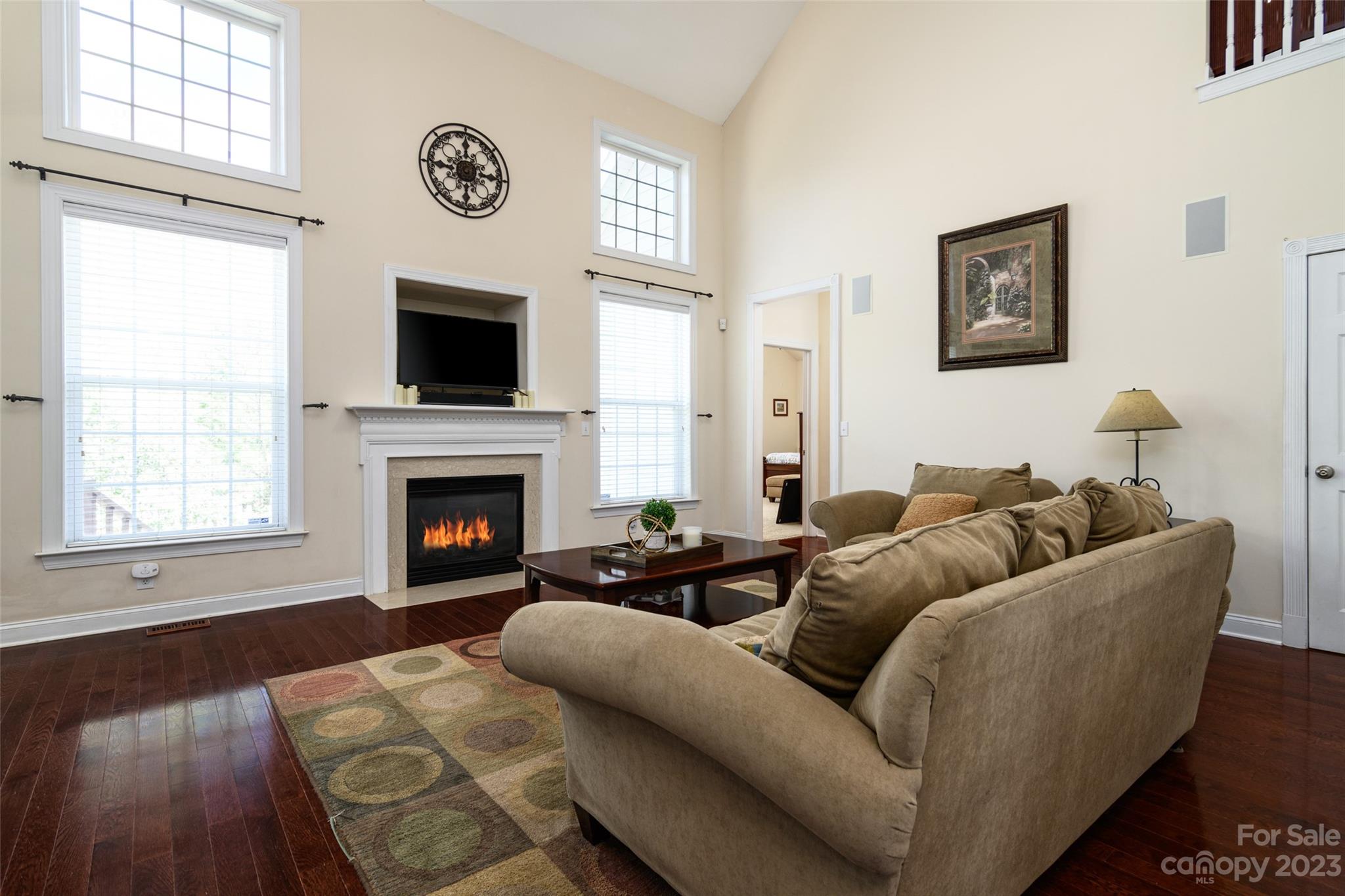 Lakeshore - Residential