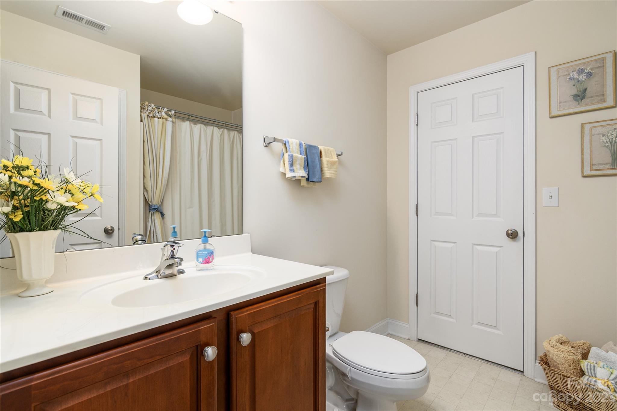 Lakeshore - Residential