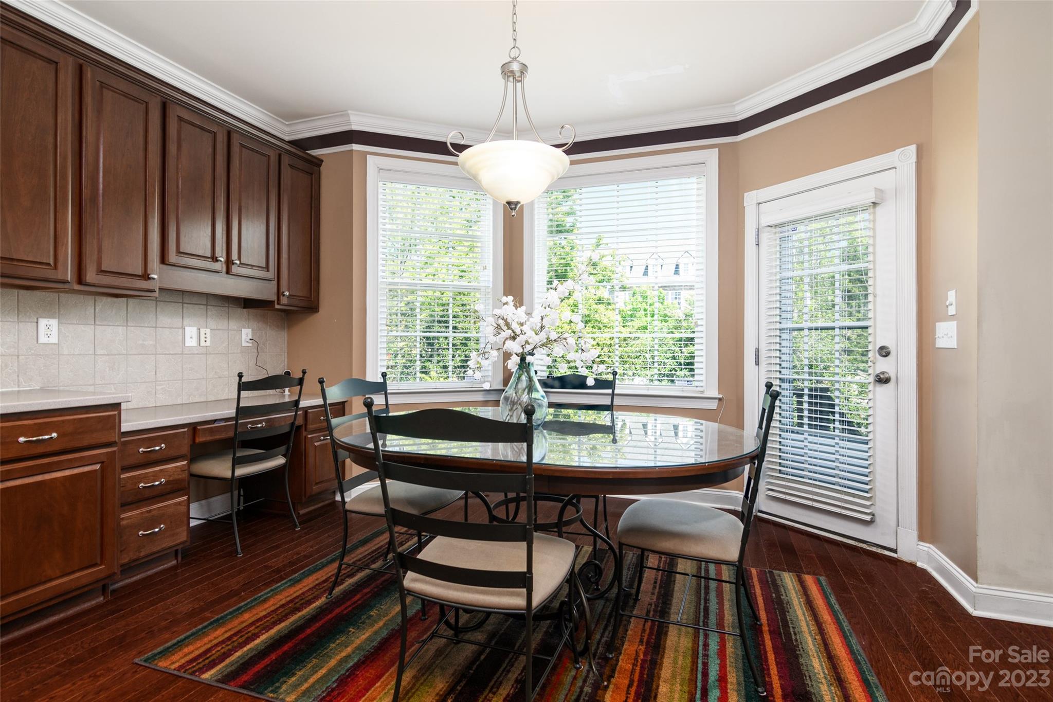 Lakeshore - Residential