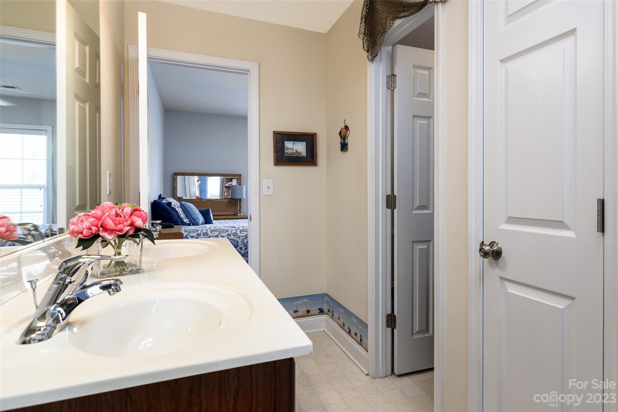 Lakeshore - Residential